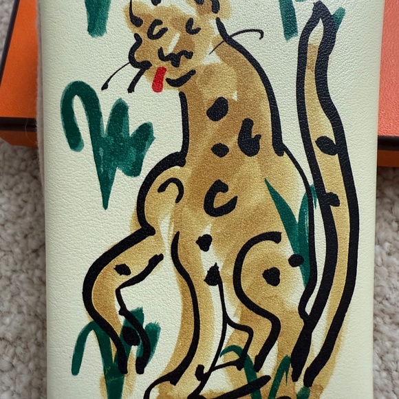 New Limited Edition Hermes 2025 'Spring Panther'  Calvi Duo Card Holder - Picture 3 of 10